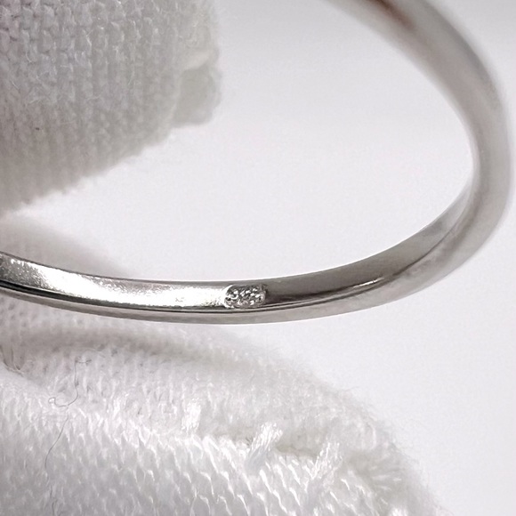 Sale $8 Firm! .925 Sterling Silver Round Ring with Cz - Picture 10 of 17